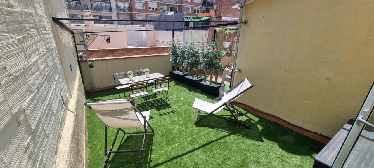 Atico Sagrada Familia Apartment Barcelona Ngoại thất bức ảnh